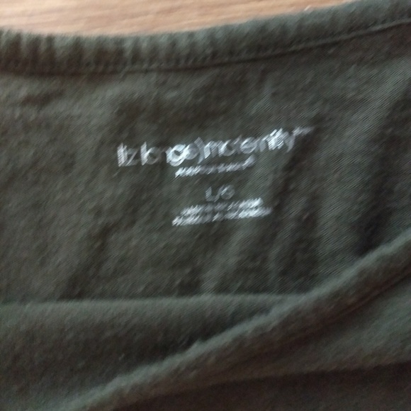 Liz Lange maternity top - Picture 3 of 3